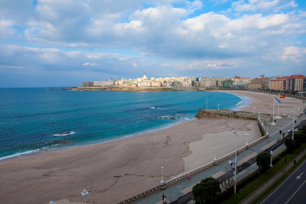 Hotel Riazor A Coruna Luaran gambar