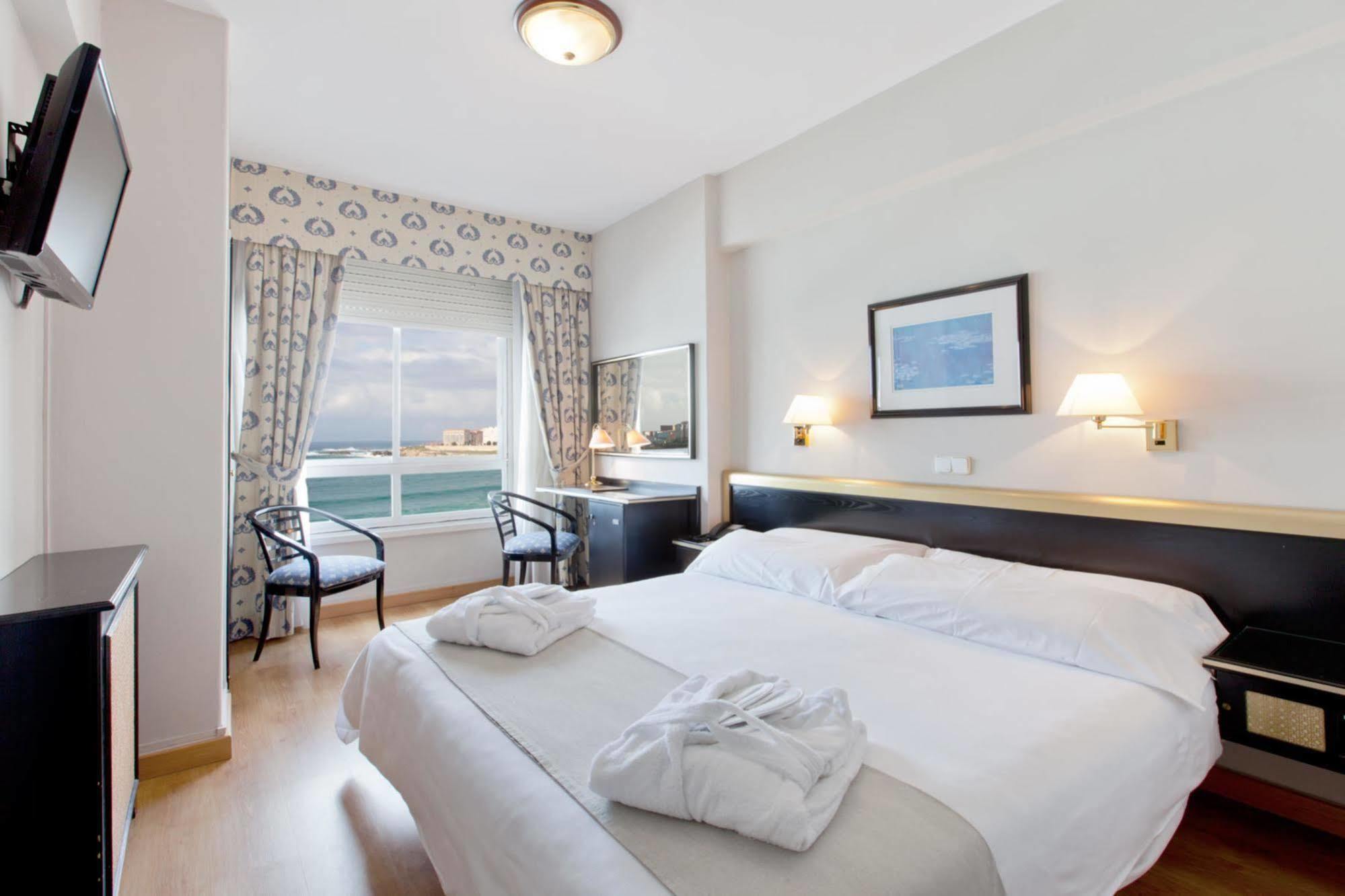 Hotel Riazor A Coruna Luaran gambar